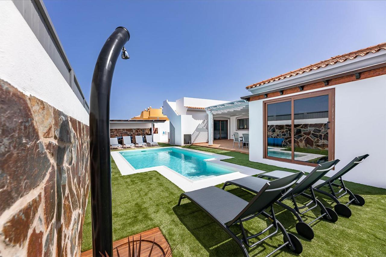 Villa Luxury Paula'S Dream Private Pool Corralejo By Holidays Home Exterior foto